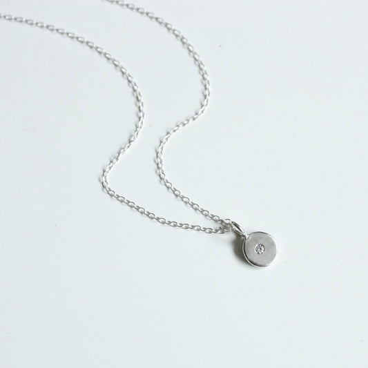 Cubiz Zirconia Pebble Necklace