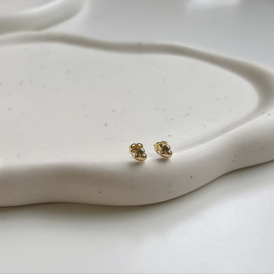 Mini Gold Heart studs