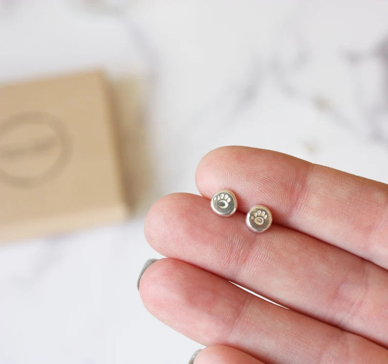 Paw print stud earrings